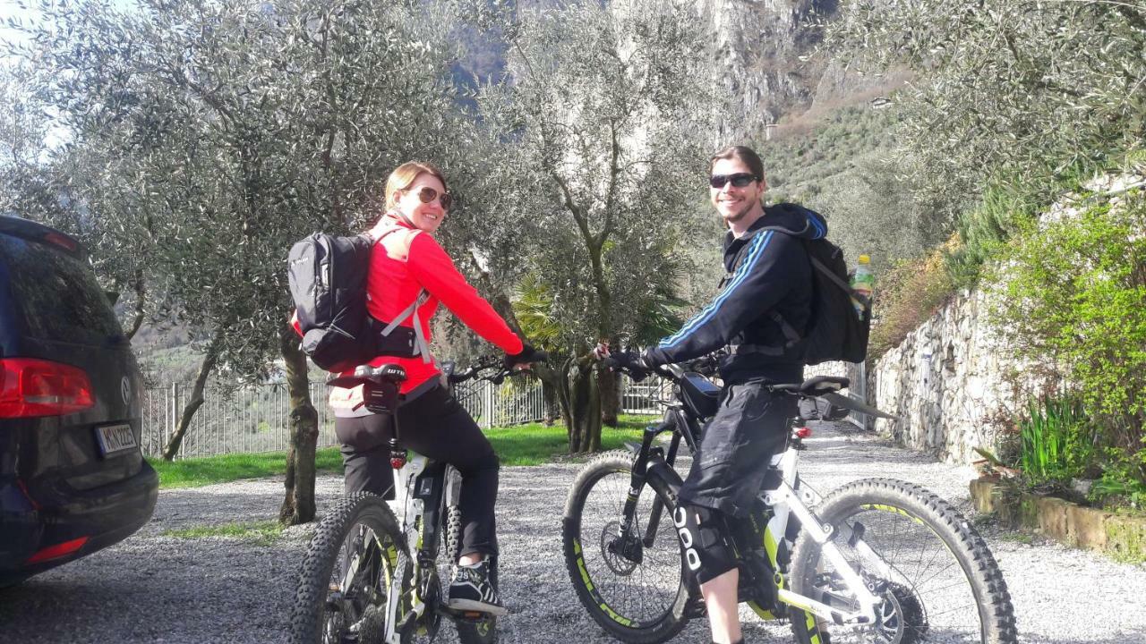 Maso Tobel Riva Del Garda Vila Exterior foto